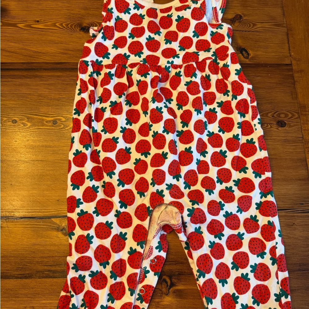 Hanna Andersson Strawberry Print Kids Romper